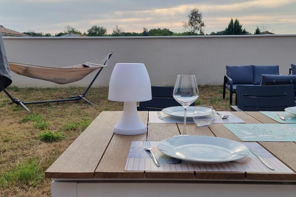 Maison Au Calme Entre Collegues Ou Famille - La Boheme - Saint-Seurin-sur-l'Isle Esterno foto