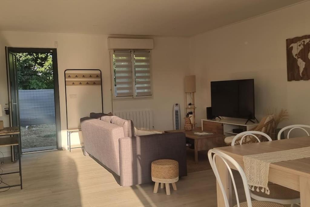 Maison Au Calme Entre Collegues Ou Famille - La Boheme - Saint-Seurin-sur-l'Isle Esterno foto