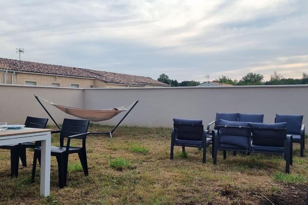 Maison Au Calme Entre Collegues Ou Famille - La Boheme - Saint-Seurin-sur-l'Isle Esterno foto